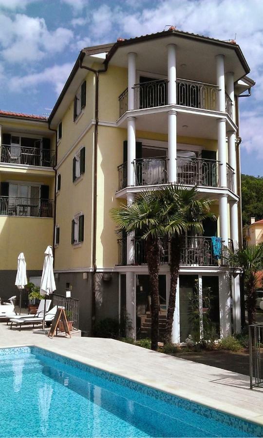 Apartment Villa Maria 10 With Swimming Pool Opatija Extérieur photo